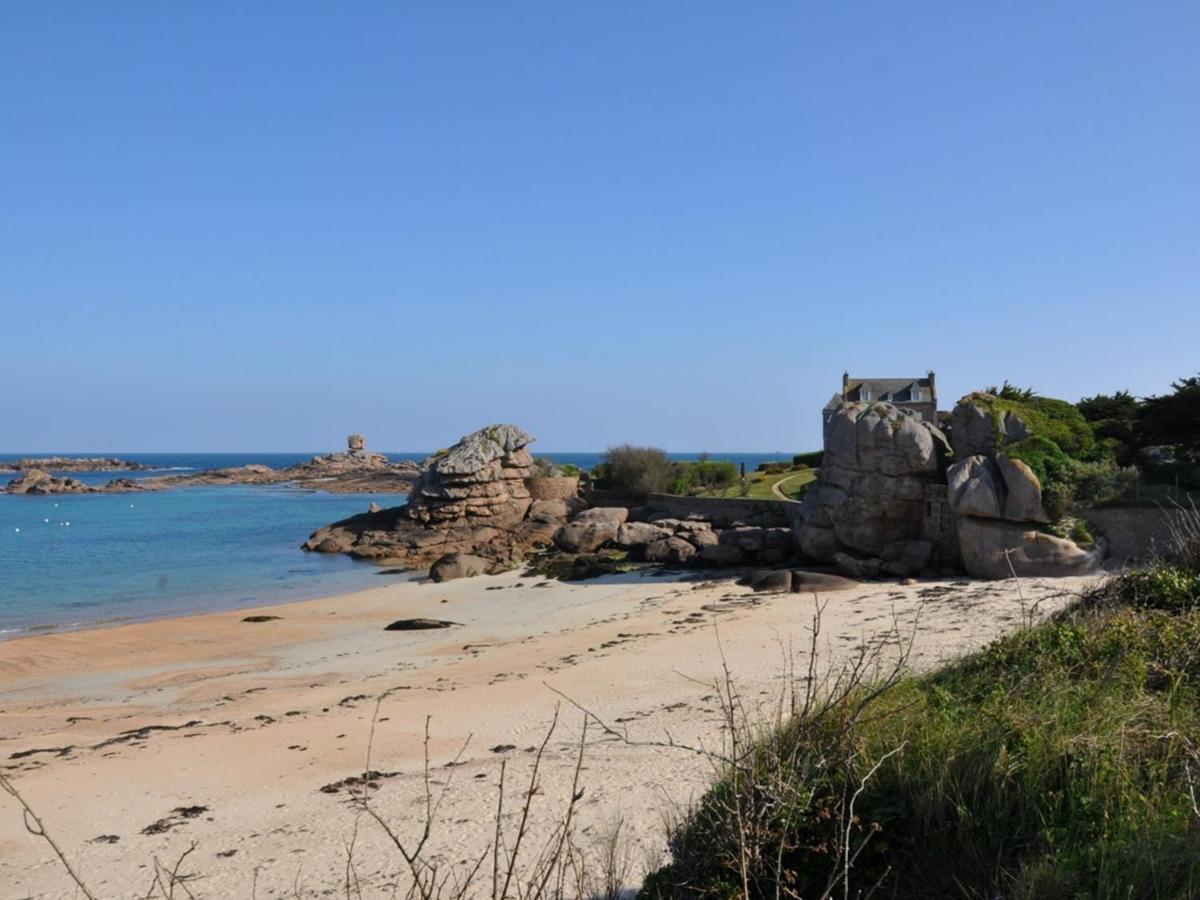 Maison Trégastel, 2 pièces, 4 personnes - FR-1-368-70 Extérieur photo